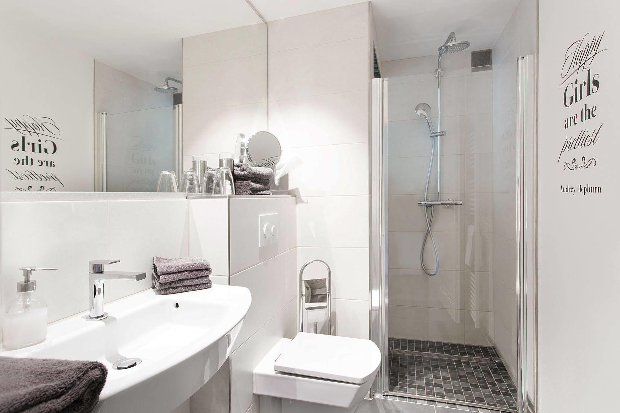 Apartament 1St Floor Koeln Zewnętrze zdjęcie